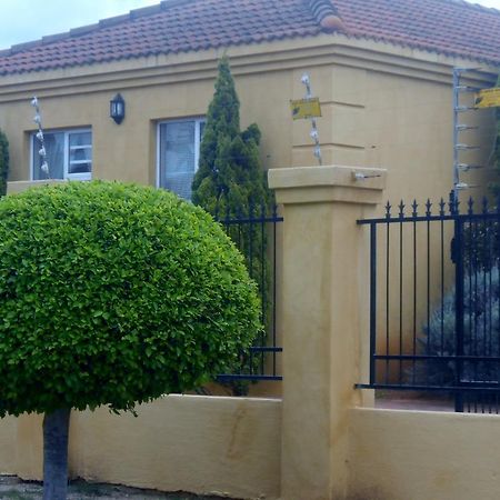 Toscana Cottage Порт-Элизабет Экстерьер фото